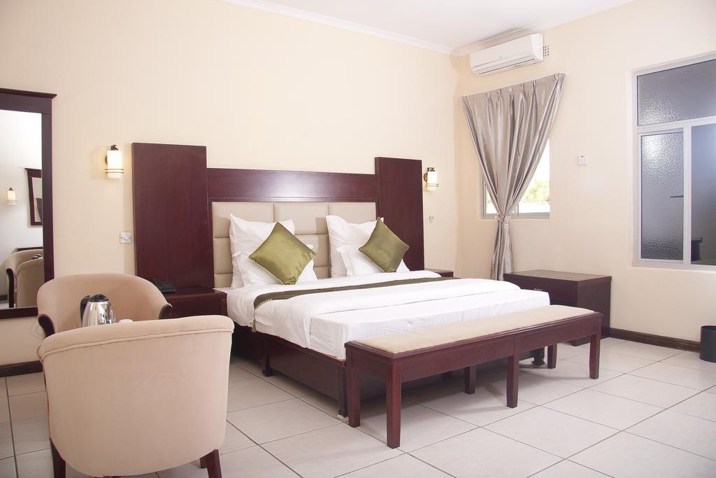 Chamba Valley Exotic Hotel Лусака Стая снимка