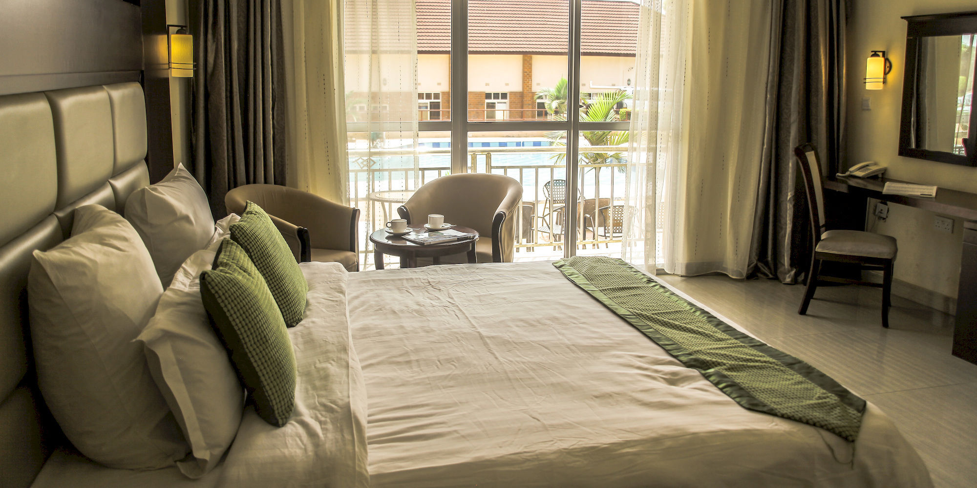 Chamba Valley Exotic Hotel Лусака Екстериор снимка